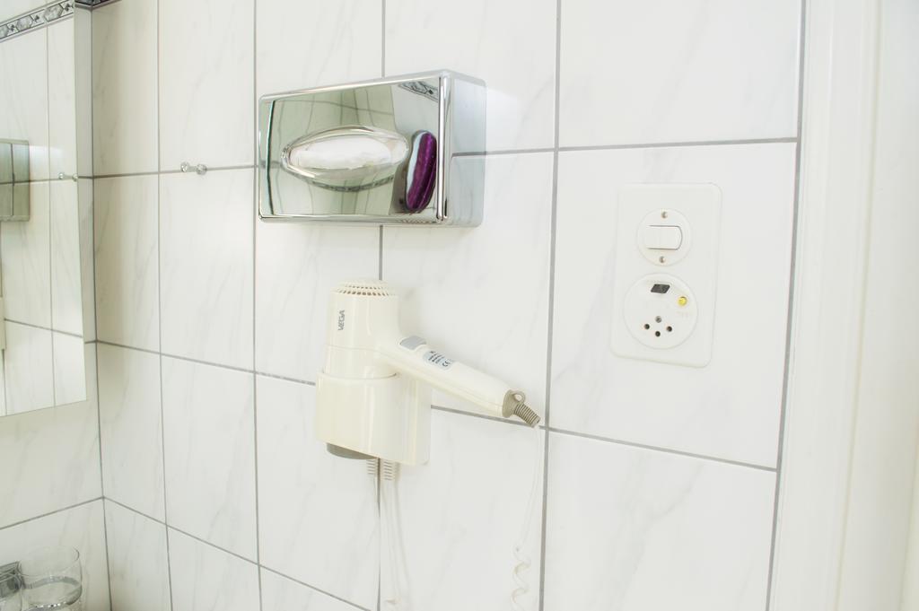 Gasthof Zur Saline Pratteln Room photo